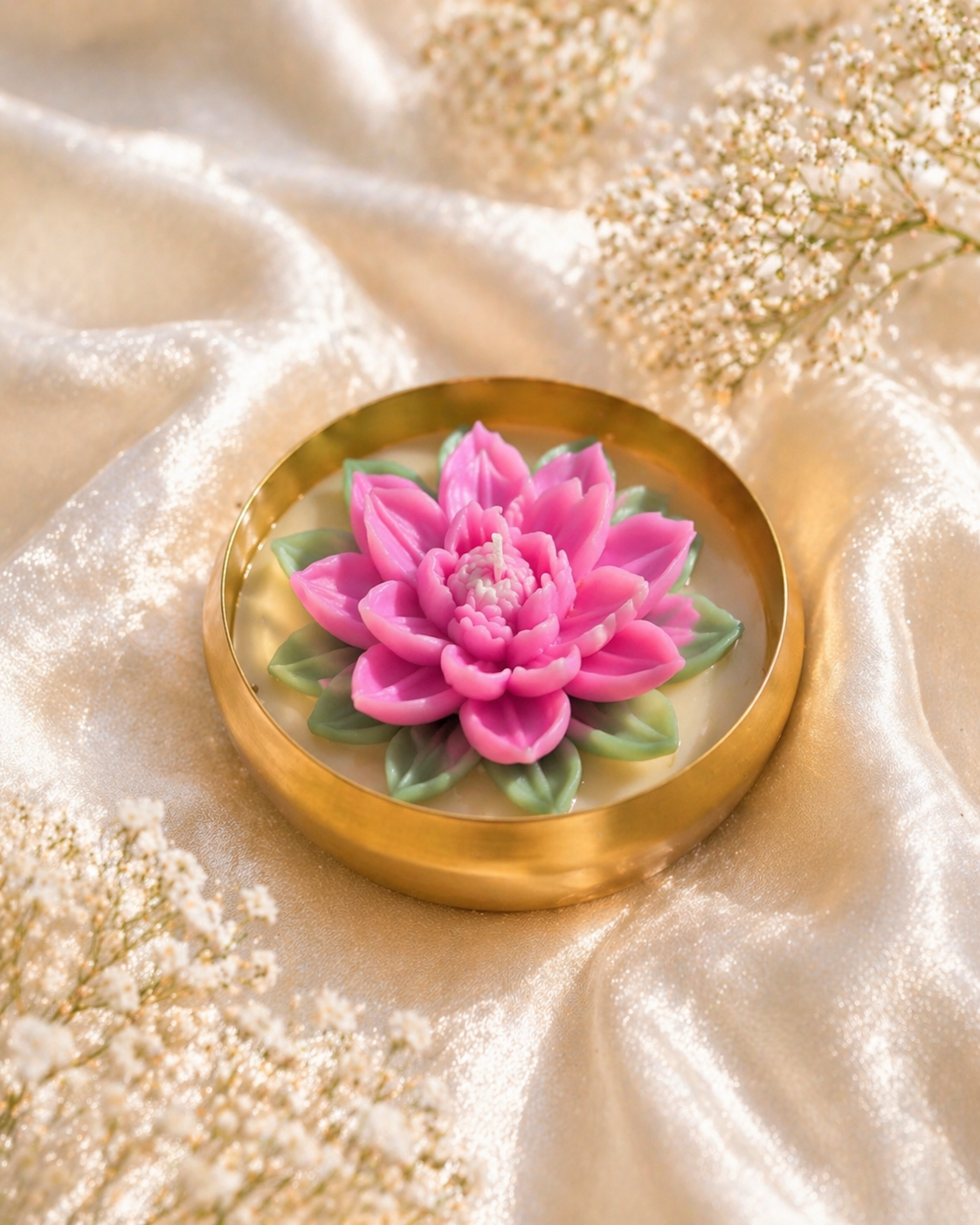 Lotus urli candle