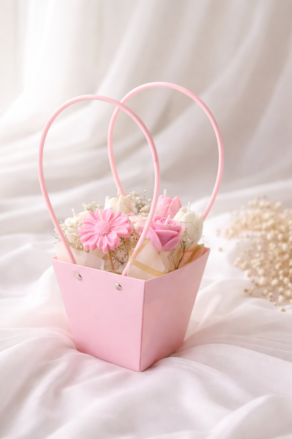 Pink roses bouquet
